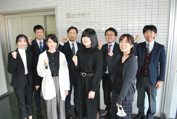 若手先輩社員