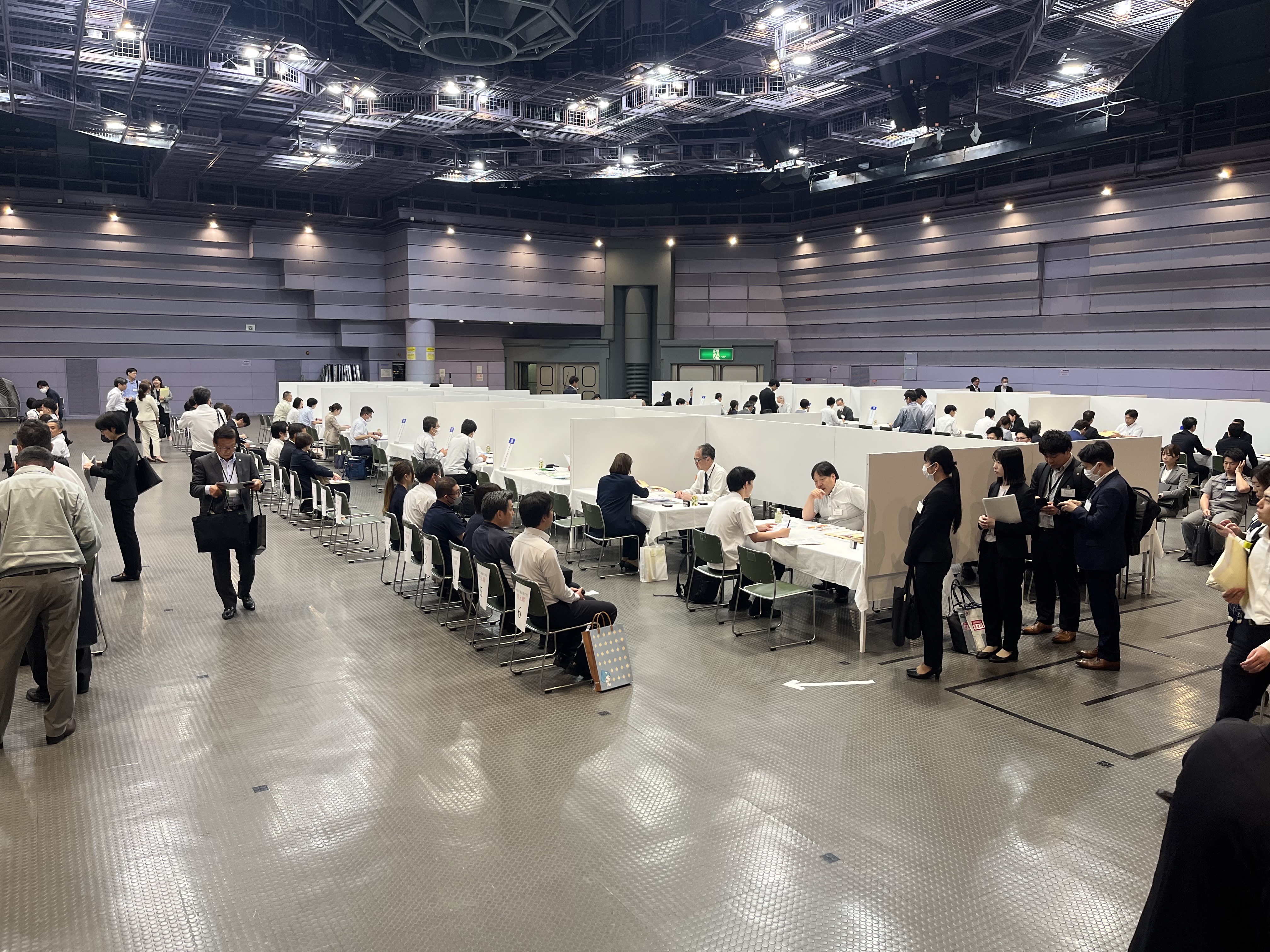 第57回 高校求人懇談会を開催